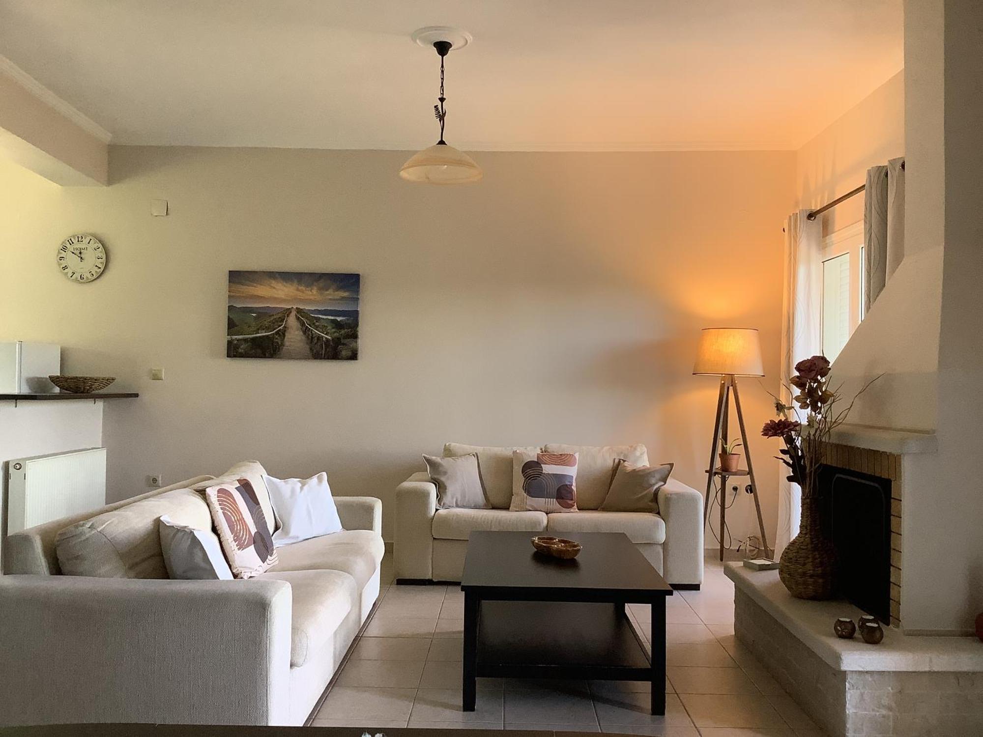 Villa Sunrise Apartment Gouvia Bagian luar foto